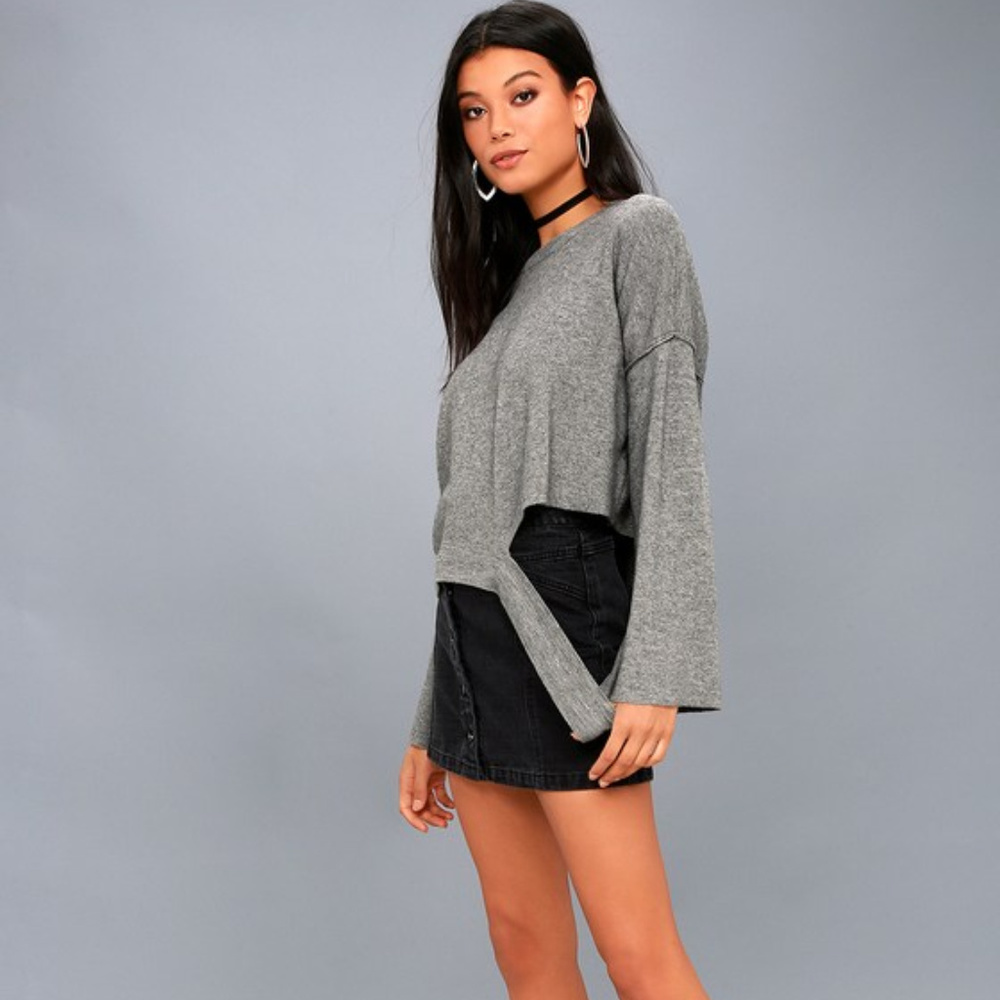 RD Style Gray Cropped Cutout Sweater - NWT